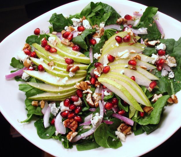 Insalata con avocado e kiwi