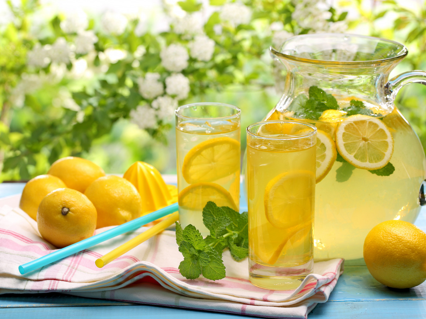 La bevanda magica: acqua e limone al mattino aiuterà a risanare il tuo organismo in 1 mese